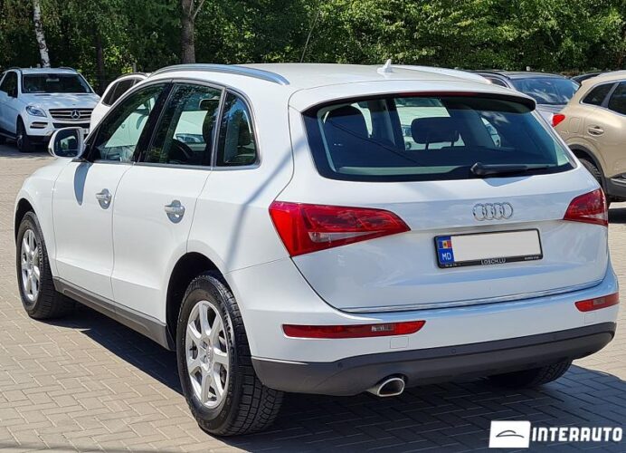 Audi Q5 35 interauto-car