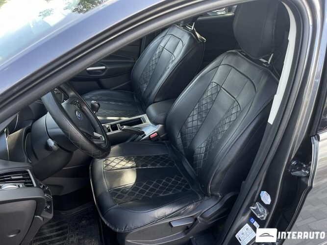 Ford Kuga 43 interauto-car