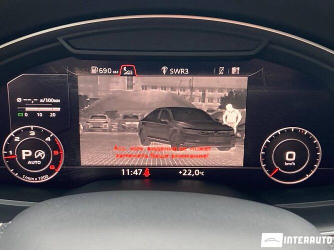 Audi Q7 45 interauto-car