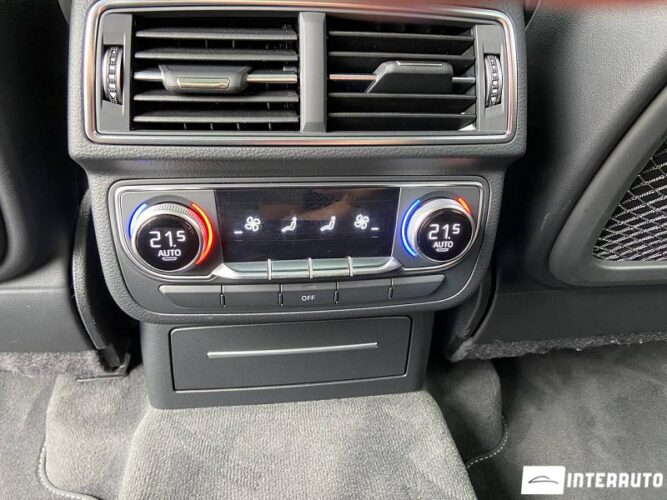 Audi Q7 56 interauto-car