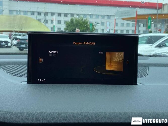 Audi Q7 46 interauto-car