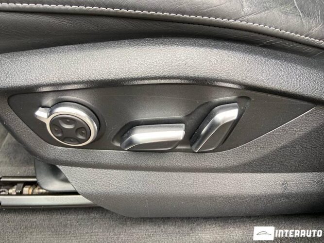 Audi Q7 53 interauto-car