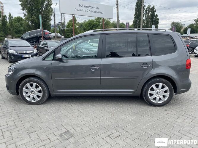 Volkswagen Touran 37 interauto-car