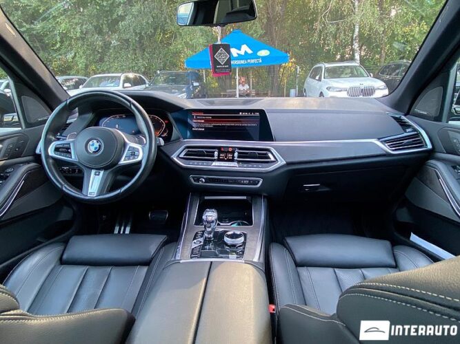BMW X5 4.0i 51 interauto-car