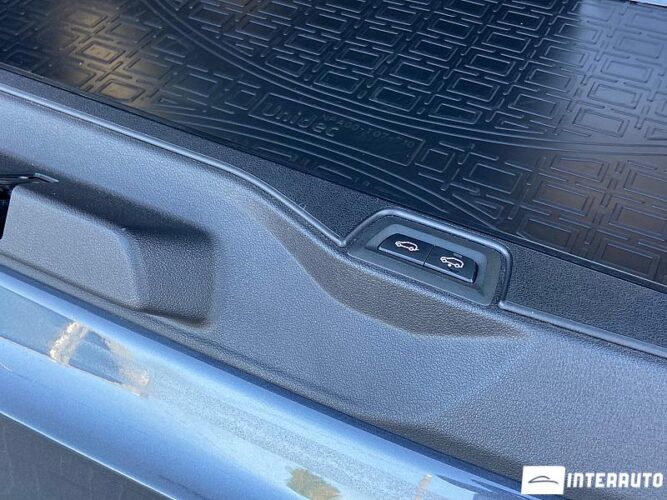 BMW X5 4.0i 39 interauto-car