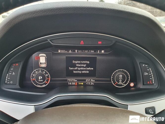 Audi Q7 51 interauto-car