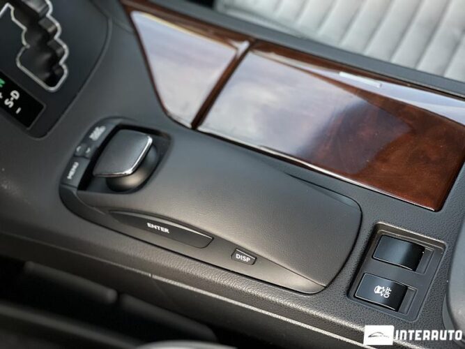 Lexus RX 450h 43 interauto-car