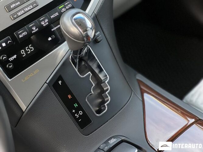 Lexus RX 450h 42 interauto-car