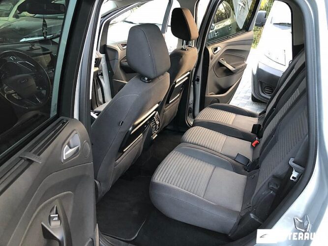 Ford C-MAX 47 interauto-car