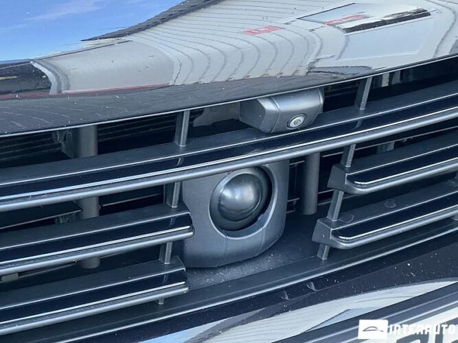 Porsche Cayenne 65 interauto-car