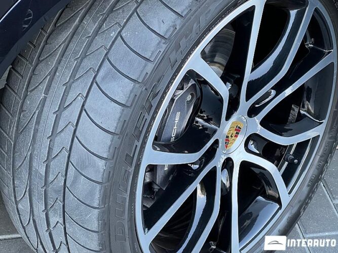 Porsche Cayenne 66 interauto-car