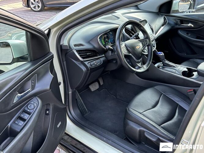 Chevrolet Volt 34 interauto-car