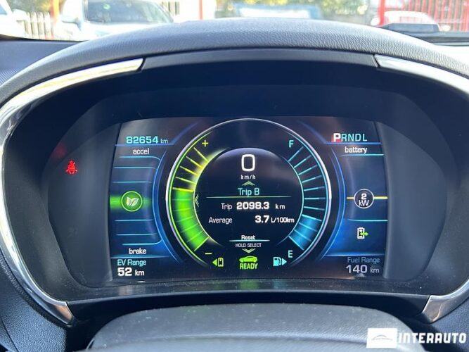 Chevrolet Volt 37 interauto-car