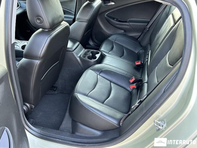 Chevrolet Volt 42 interauto-car