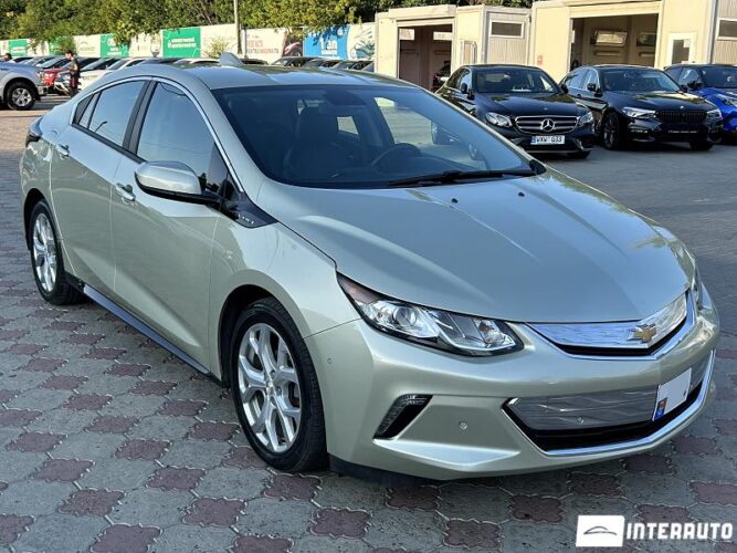 Chevrolet Volt 32 interauto-car