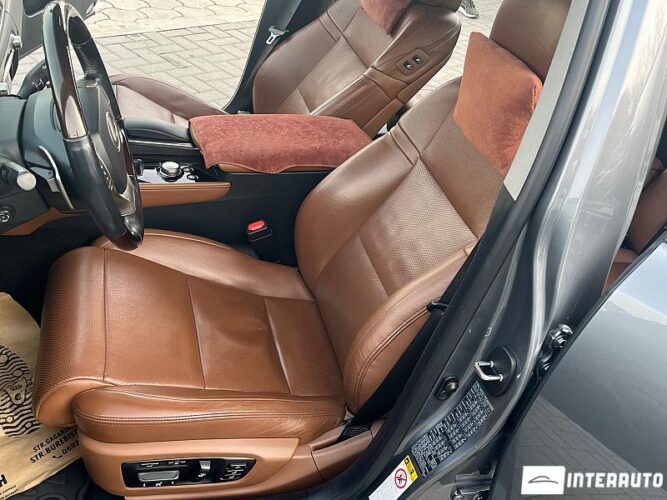 Lexus GS 300h 42 interauto-car