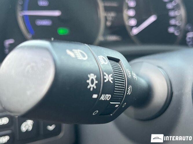 Lexus GS 300h 54 interauto-car