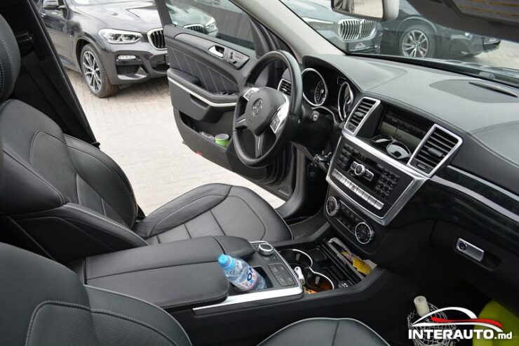 Mercedes GL 350 49 interauto-car