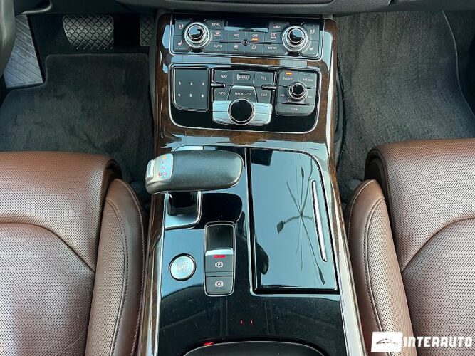 Audi A8 49 interauto-car