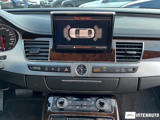 Audi A8 48 interauto-car