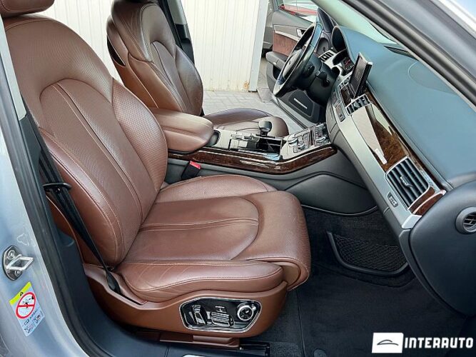 Audi A8 43 interauto-car