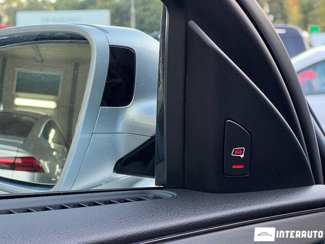 Audi A8 50 interauto-car