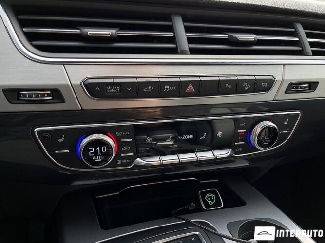 Audi Q7 E-Tron 44 interauto-car