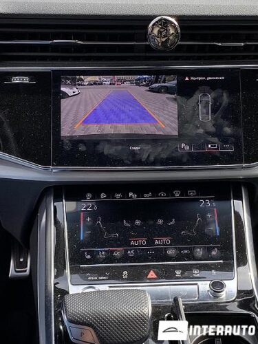 Audi Q8 49 interauto-car