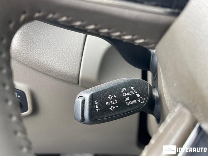 Audi Q5 53 interauto-car