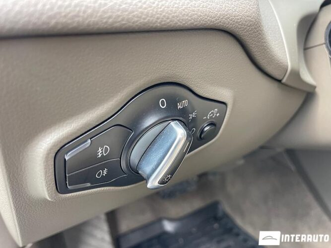 Audi Q5 54 interauto-car