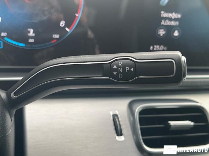 Mercedes GLE 300d 51 interauto-car