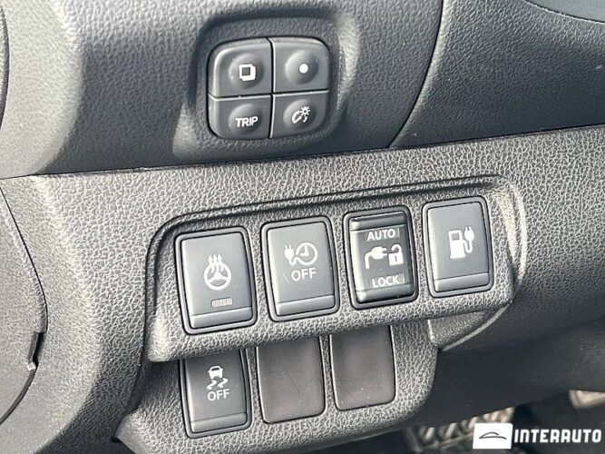 Nissan Leaf 40 interauto-car