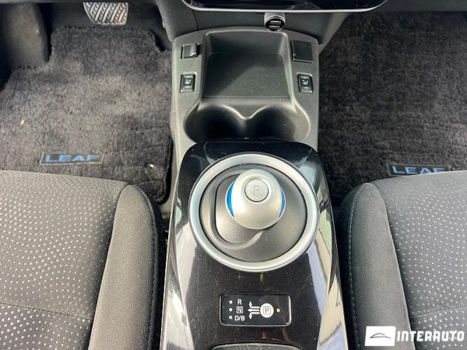 Nissan Leaf 46 interauto-car