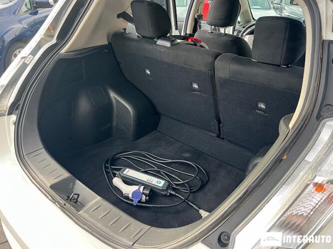 Nissan Leaf 50 interauto-car