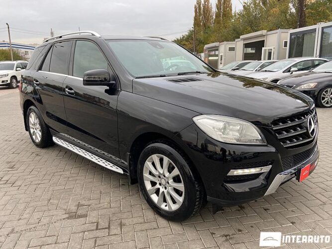 Mercedes ML 250 40 interauto-car