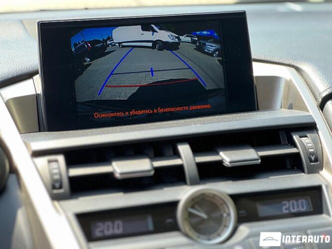 Lexus NX 300H 49 interauto-car