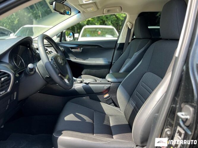 Lexus NX 300H 56 interauto-car