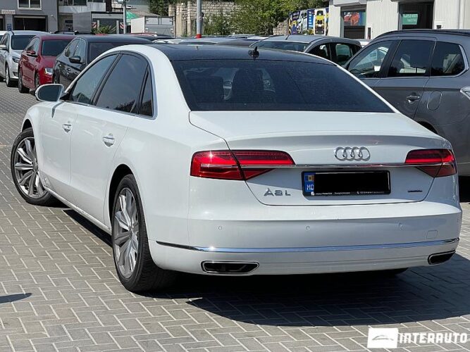audi A8 2015