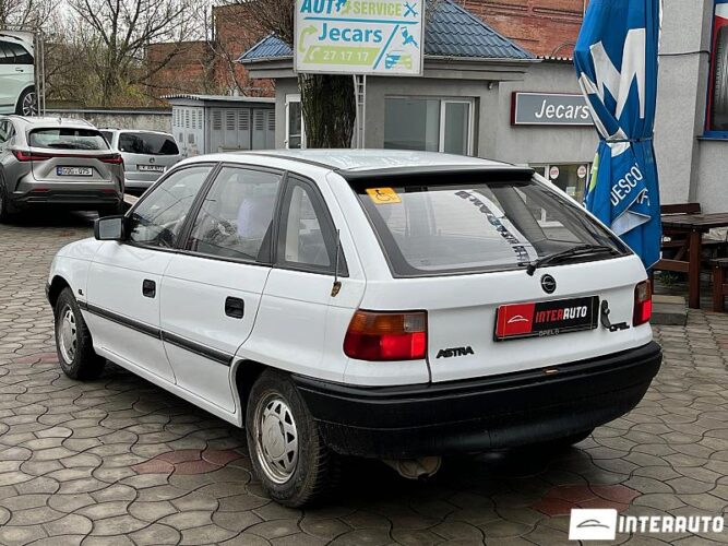 Opel Astra 28 interauto-car