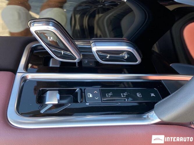 Land Rover Range Rover Vogue 66 interauto-car