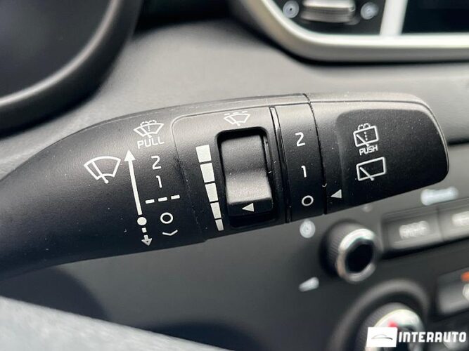 Kia Sportage 42 interauto-car