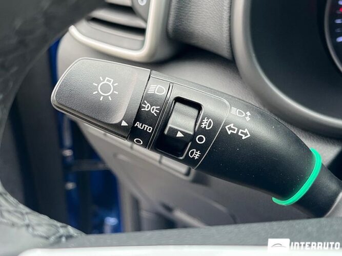 Kia Sportage 43 interauto-car