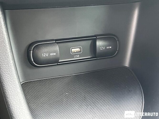 Kia Sportage 46 interauto-car