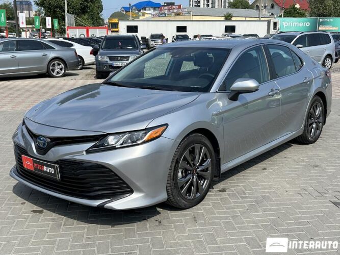Toyota Camry 28 interauto-car