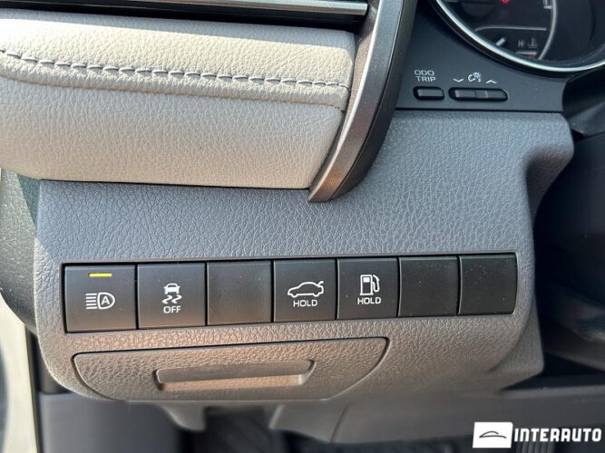 Toyota Camry 36 interauto-car