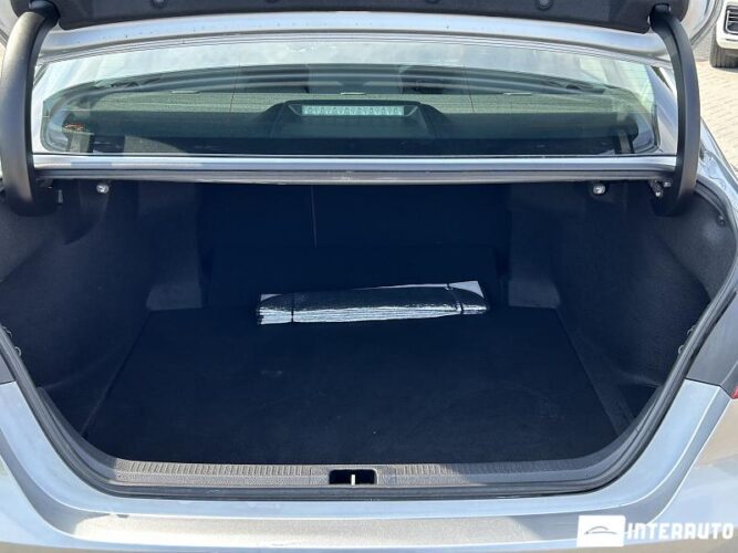 Toyota Camry 43 interauto-car