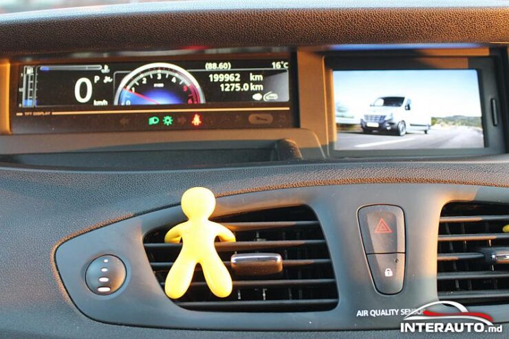 Renault Grand Scenic 34 interauto-car