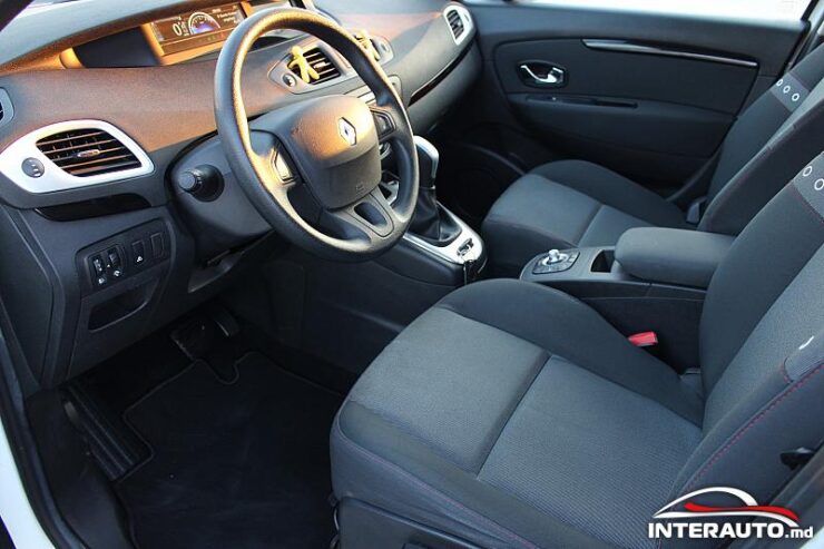 Renault Grand Scenic 32 interauto-car