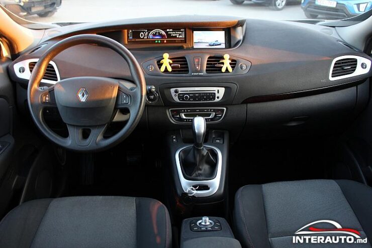 Renault Grand Scenic 33 interauto-car
