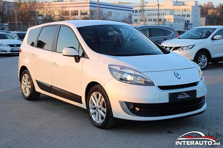 Renault Grand Scenic 26 interauto-car